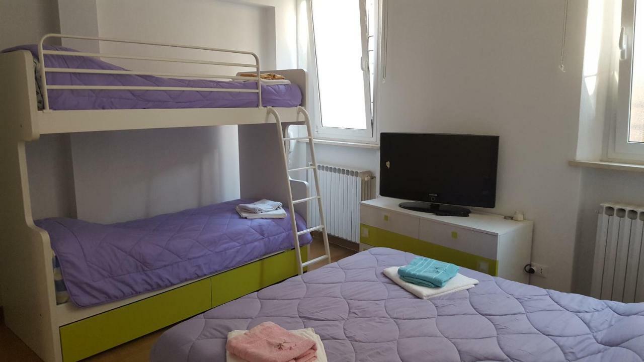 פררה Carlo Mayr Apartment מראה חיצוני תמונה